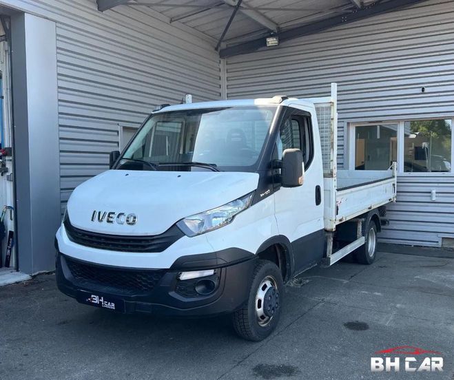 Iveco Daily Vu 35C12 Cabine Benne 2.3 115 ch TVA r�c Blanc de 2019