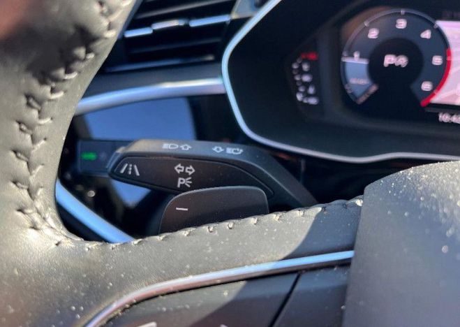 Cliquer pour voir la photo suivante Audi Q3 40 TDI 190CH BUSINESS LINE QUATTRO S TRO Gris de 2019