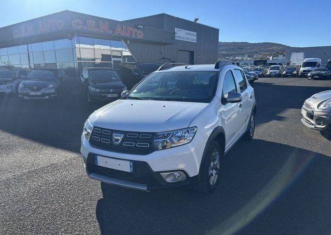 Cliquer pour voir la photo suivante Dacia Sandero 0.9 TCE 90CH STEPWAY -18 Blanc de 2018