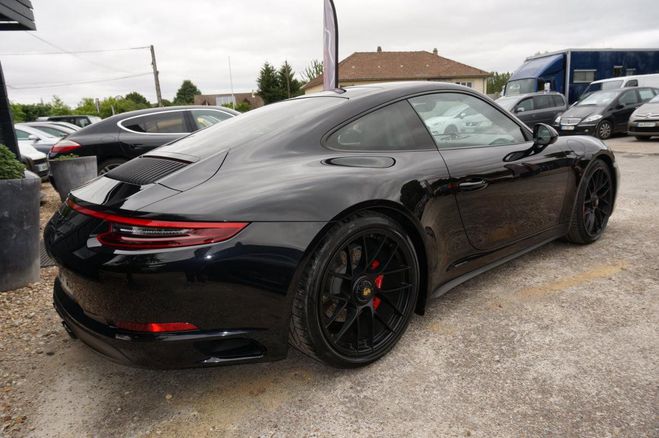 Porsche 911 991 CARRERA 4 GTS Noir Verni de 2017
