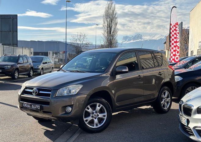 Toyota RAV 4 2.2 D-4D 150ch 4WD LeCap Marron de 2009