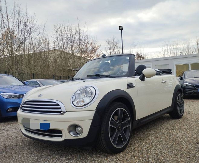Cliquer pour voir la photo suivante Mini One 1.6 122 CABRIOLET BEIGE de 2009