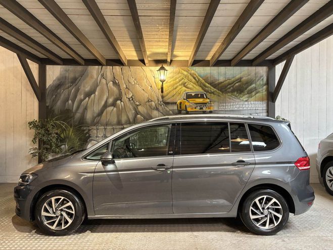 Volkswagen Touran 1.4 TSI 150 CV SOUND DSG Gris de 2017