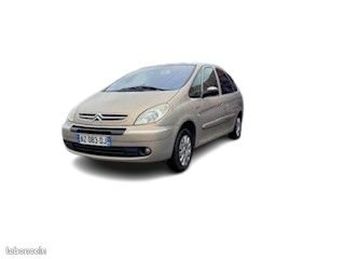  Voir d&eacute;tails -Citroen Xsara Picasso 2.0Hdi 90Cv 04-2004 &agrave; Chen�ve (21)