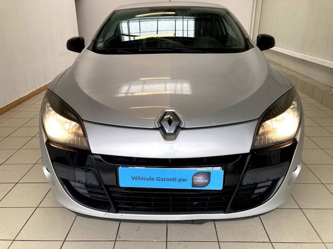 Renault Megane III (E95) 1.4 TCe 130ch GRIS C de 2011