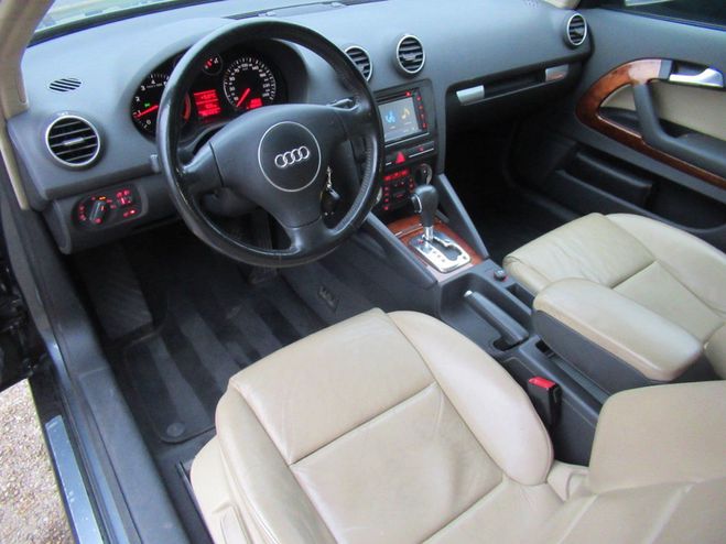 Audi A3 2.0 FSI 150CH AMBITION LUXE TIPTRONIC 3P Gris Fonce de 2004