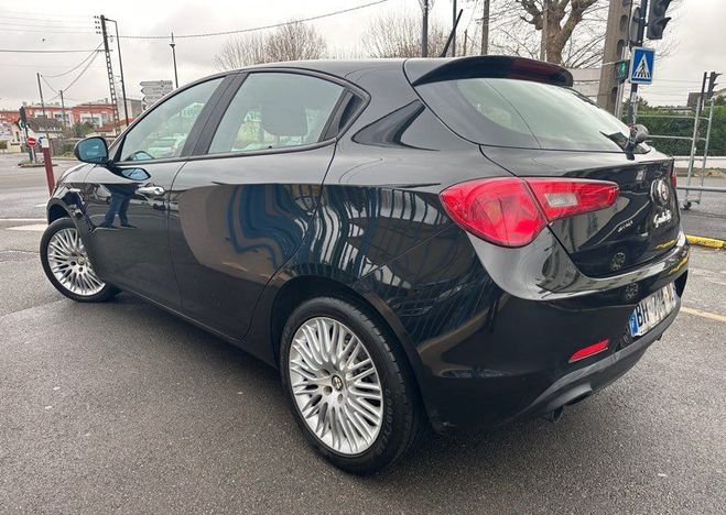 Alfa romeo Giulietta 2l JTDM 140ch Noir de 2011