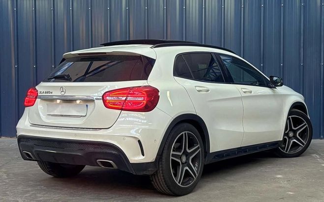 Mercedes Classe GLA Classe 2.2 220 CDI 170 AMG LINE BVA Blanc de 2016