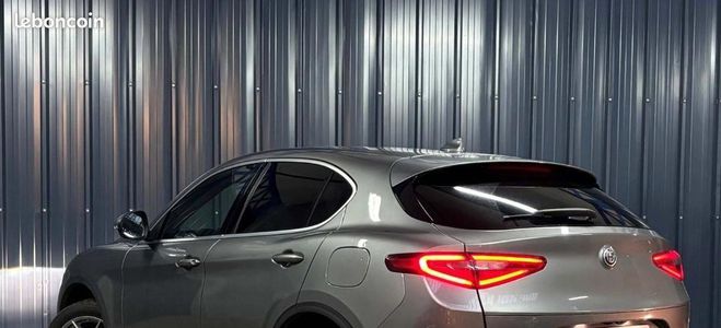 Alfa romeo Stelvio 2.0 T 280 FIRST EDITION Q4 BVA Garantie  Gris de 2017