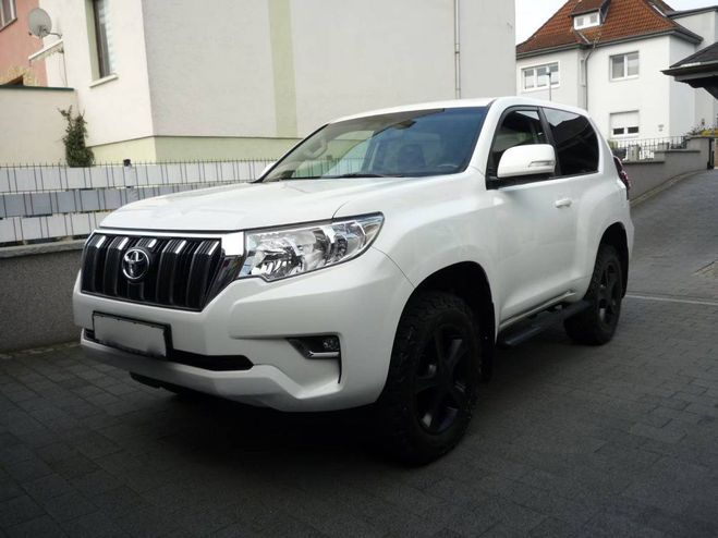 Toyota Land Cruiser Confort/TEMPO/STHZ/AHK/RFK/NAV/1.HD SUPER (PUR) BLANC II de 2020