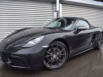  Voir d&eacute;tails -Porsche Boxster 718 T premi�re main/Bose/cuir/PTS + cam/ &agrave; Sarcelles (95)