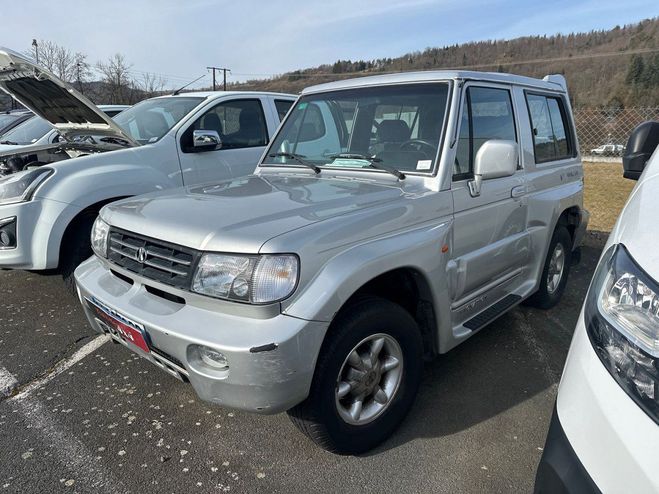 Hyundai Galloper V6 3.L ESSENCE Gris de 2000