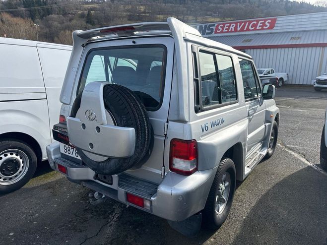 Hyundai Galloper V6 3.L ESSENCE Gris de 2000
