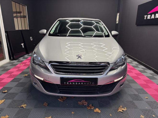 Peugeot 308 1.2 PureTech 110ch SS BVM5 BC Active / K Gris de 2017