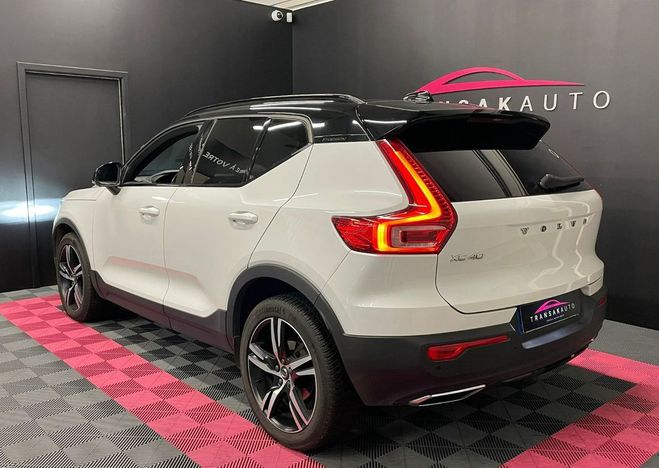 Volvo XC40 D3 150 ch R-DESIGN SUIVI COMPLET Blanc de 2018