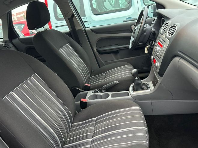 Ford Focus Trend Gris de 2008