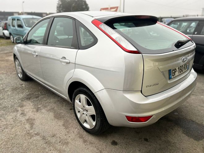 Ford Focus Trend Gris de 2008