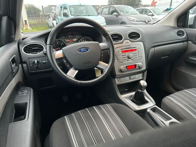 Ford Focus Trend Gris de 2008
