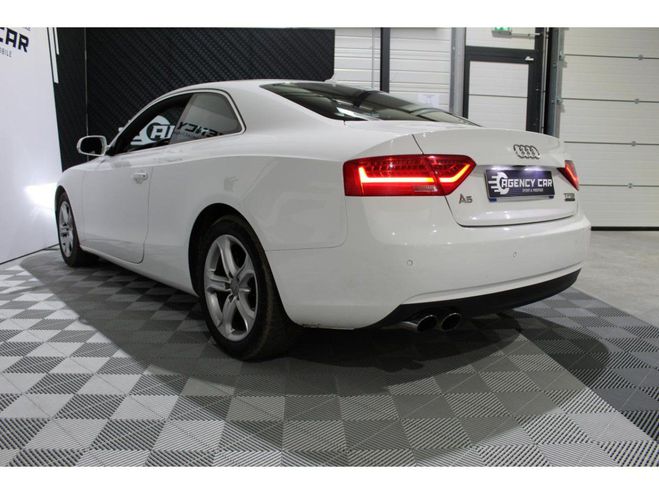 Audi A5 Quattro 2.0 TFSI - 225 COUPE Attraction  BLANC de 2015