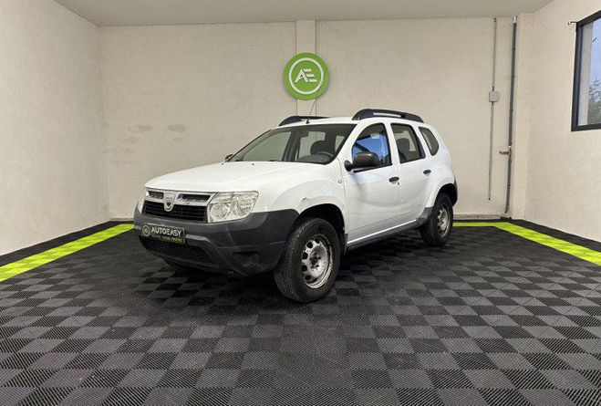Dacia Duster I (H79) 1.6 16v 105ch eco� Bio�thanol 4X Blanc de 2011