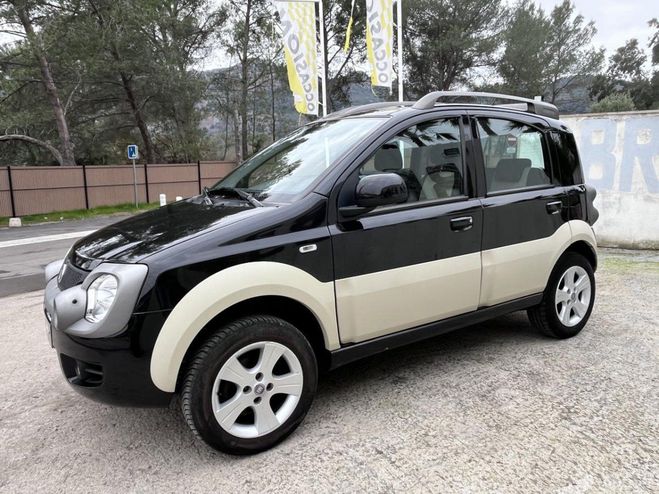 Fiat Panda 1.3 Multijet 16V 4x4 II Cross PHASE 2 INCONNU de 2010