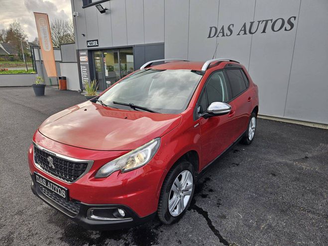 Cliquer pour voir la photo suivante Peugeot 2008 1.2 82ch Style TVA RECUPERABLE ROUGE de 2018