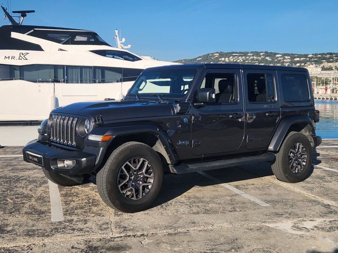Jeep Wrangler IV UNLIMITED 4XE 2.0 L T 380 PHEV 4X4 BV GRIS FONCE de 2021