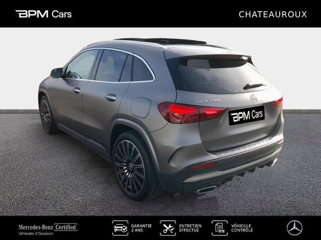 Mercedes Classe GLA 200 163ch AMG Line 7G-DCT Gris Montagne Magno Manufaktur de 2023