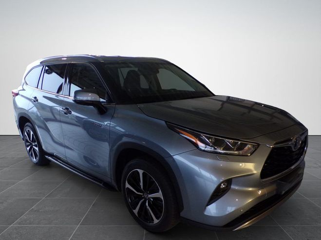 Toyota Highlander 2.5 VVTI 248 HYBRID 4WD-I CVT LOUNGE Bleu Fonc� M�tallis� de 2021