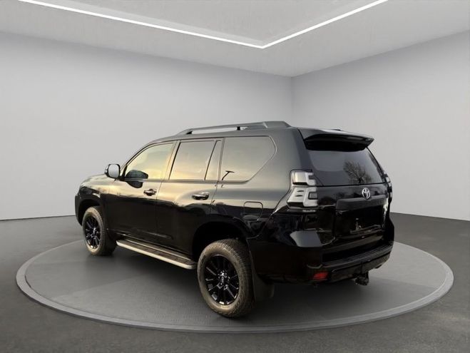 Toyota Land Cruiser 2.8 D4-D TEC Noir M�tallis� de 2023