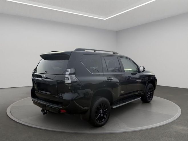 Toyota Land Cruiser 2.8 D4-D TEC Noir M�tallis� de 2023
