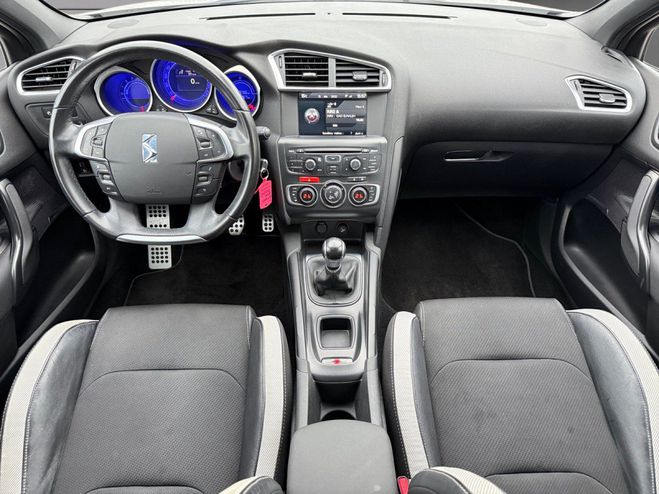 Citroen DS4 VTi 120cv Urban Show - 1�re main - Entre Blanc de 2013