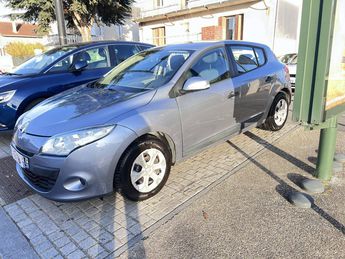  Voir d&eacute;tails -Renault Megane III (K95) 1.5 dCi 85ch Authentique eco� &agrave; Corbeil-Essonnes (91)