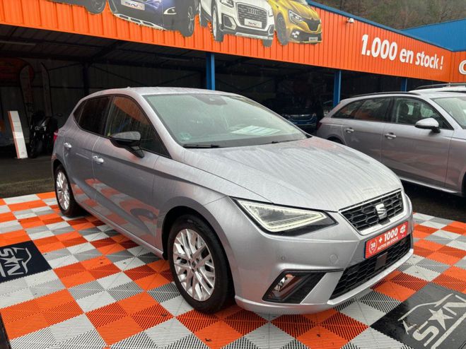 Seat Ibiza 1.0 TSI 110 BV6 FR GPS Cam�ra Cockpit Gris Clair de 2024