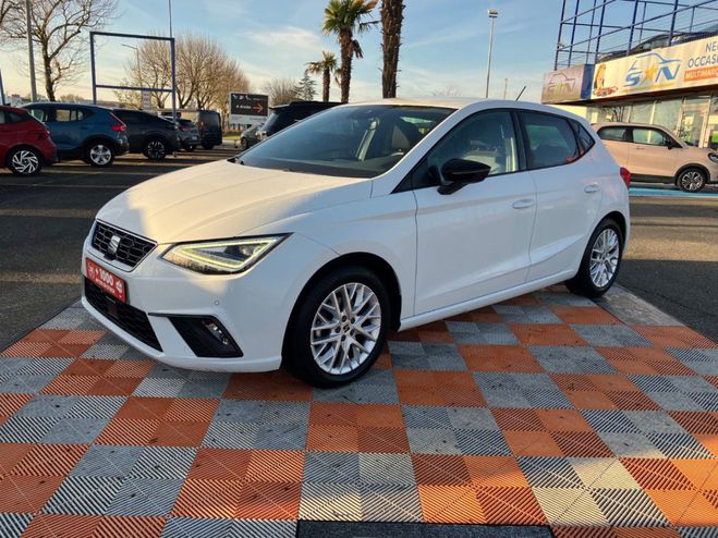 Seat Ibiza 1.0 TSI 110 BV6 FR GPS Cam�ra Cockpit Blanc de 2024