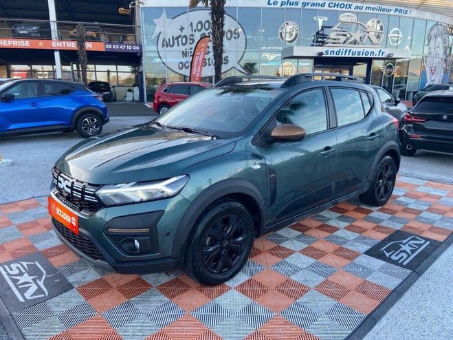 Cliquer pour voir la photo suivante Dacia Sandero TCe 110 BV6 STEPWAY EXTREME + GPS Caméra Vert Foncé de 2024