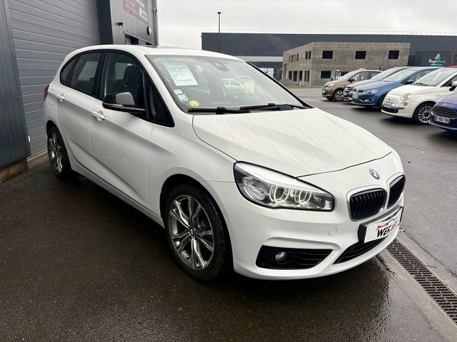 BMW Serie 2 Active Tourer I (F45) 218dA 150ch Luxury BLANC de 2015
