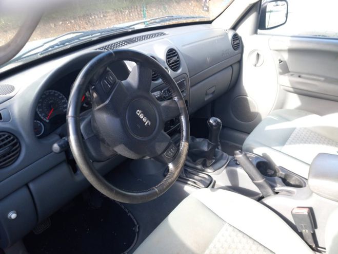 Jeep Cherokee 2,8 GRD 4*4 turbo diesel GRIS de 2005