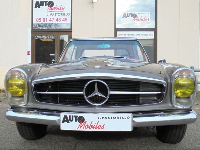 Mercedes Classe SL 250 SL PAGODE VERSION CALIFORNIA GRIS FONCE METAL de 1967