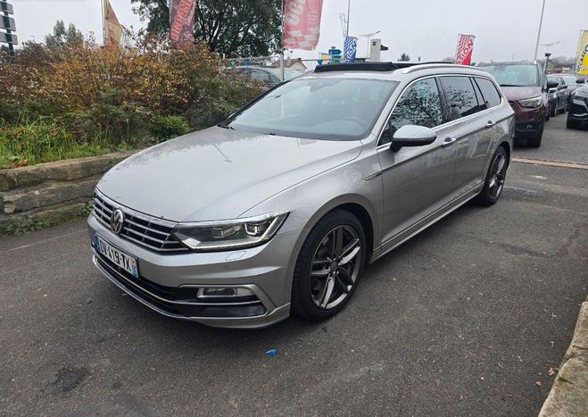 Cliquer pour voir la photo suivante Volkswagen Passat R-Line 2L TDI 240ch BiTurbo 4Motion DSG Gris de 2015