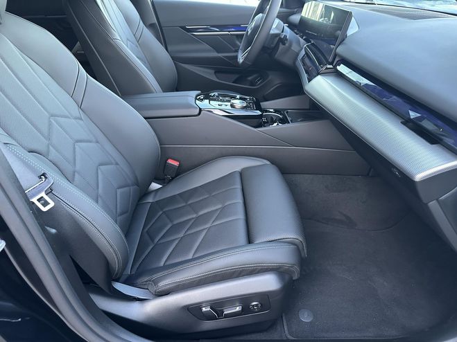 BMW i5 eDrive40 M-sportpakket | travelpack | AC Noir de 2026