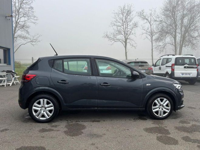 Dacia Sandero 1.0 ECO-G GPL 100 CH CONFORT SUIVI GARAN GRIS FONCE de 2021