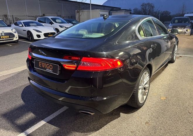 Jaguar XF 2.2 d 200ch business + radars de recul Noir de 2013