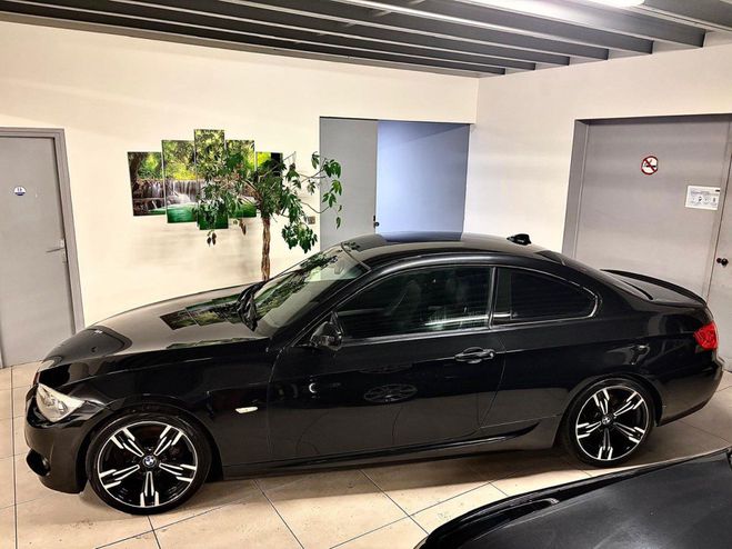BMW Serie 3 320D E92 PACK ///M  de 2010