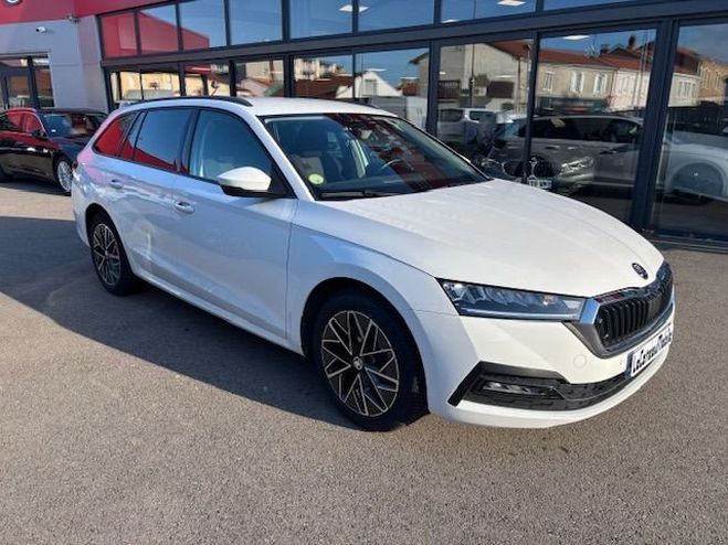 Skoda Octavia 3 2.0 TDI 150ch BUSINESS DSG7 Euro6 blanc de 2022