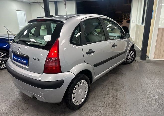 Citroen C3 1.1i 60cv Gris de 2004