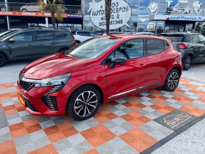Renault Clio V TCe 90 BV6 TECHNO GPS Cam�ra 360� Indu Rouge Fonc� de 2024