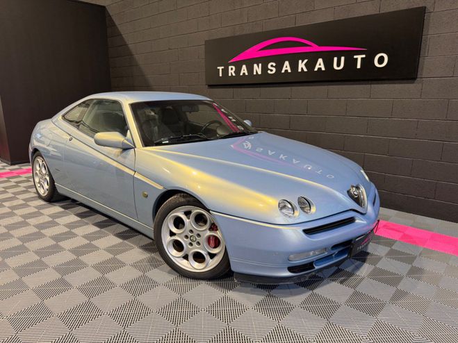 Alfa romeo GTV 3.0i V6 24V 220ch Bleu de 2000