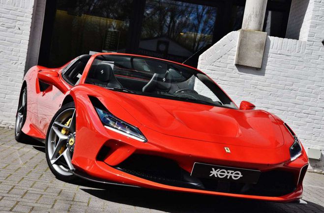Ferrari F8 Tributo Spider 3.9 V8 BITURBO F1 Rouge M�tallis� de 