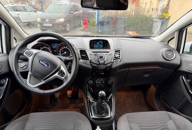 Ford Fiesta 1.5 TDCI 75CH FAP TITANIUM 5P  de 2013